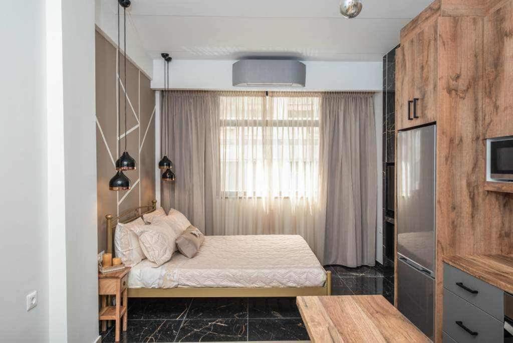 Flat In Athens Next To Metro St! Apartment ภายนอก รูปภาพ